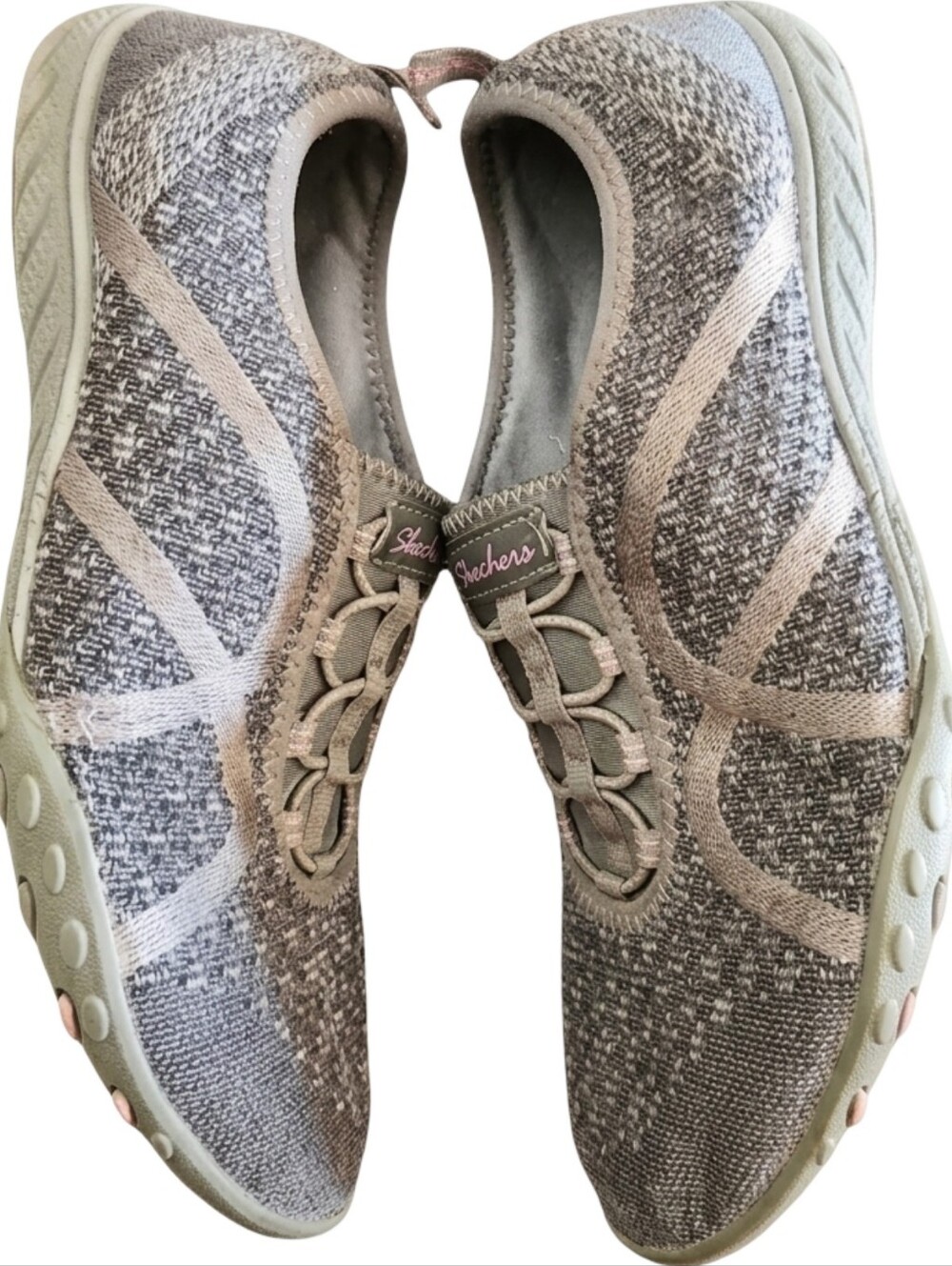 SKECHERS Breathe Easy Fortune Knit Slip On Sneakers Gray Women's 10